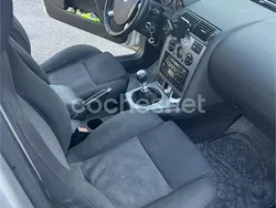 Gris / plata Usado 2002 Ford Mondeo Ghia Berlina | 2500 € (Buen precio)