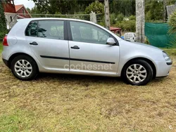 Gris / plata Usado 2004 VW Golf IV Highline Berlina | 4600 € (Precio justo)