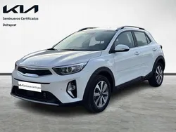 Blanco Usado 2024 Kia Stonic SUV | 19.950 € (Precio justo)