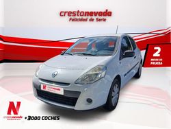 Blanco Usado 2011 Renault Clio II Authentique Utilitario | 6990 € (Caro)