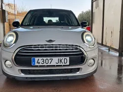 Gris / plata Usado 2015 Mini Cooper D Clubman Familiar | 8500 € (Precio justo)