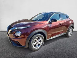 Burgundy + midnight black Usado 2022 Nissan Juke N-Connecta SUV | 18.900 € (Un poco caro)