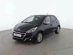 Negro Usado 2019 Peugeot 208 Signature Sky Utilitario | 7899 € (Buen precio)
