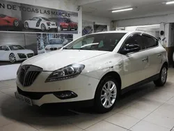 Blanco Usado 2010 Lancia Delta Berlina | 6499 € (Precio justo)