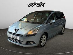 Gris Usado 2010 Peugeot 5008 Sport Monovolumen | 9990 € (Caro)