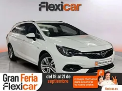 Blanco Usado 2020 Opel Astra Familiar | 9990 € (Buen precio)