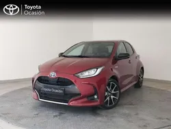 Rojo Usado 2021 Toyota Yaris Hybrid Style Berlina | 18.200 € (Precio justo)