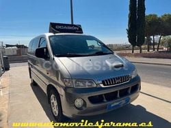 Gris / plata Usado 2003 Hyundai H-1 Monovolumen | 8490 €