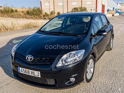 Negro Usado 2012 Toyota Auris Active Berlina | 11.900 € (Un poco caro)