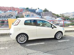 Blanco Usado 2010 Fiat Punto Evo Sport Utilitario | 5500 € (Precio justo)
