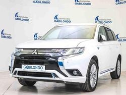 Blanco Usado 2019 Mitsubishi Outlander P-HEV Motion SUV | 20.900 € (Un poco caro)