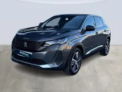 Gris plata Usado 2024 Peugeot 3008 Allure SUV | 28.900 € (Un poco caro)