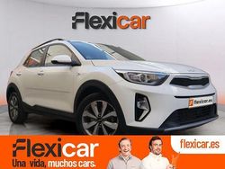 Blanco Usado 2022 Kia Stonic SUV | 16.490 € (Precio justo)