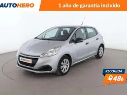 Gris Usado 2017 Peugeot 208 Active Utilitario | 8899 € (Precio justo)