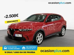 Rojo Usado 2022 Alfa Romeo Tonale Sprint SUV | 27.590 € (Un poco caro)