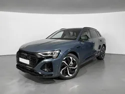 Azul plasma metalizado Usado 2023 Audi Q8 S-Line SUV | 65.990 €
