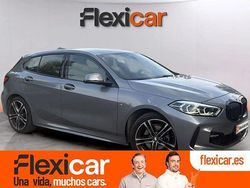 Gris Usado 2024 BMW 118 Utilitario | 27.990 € (Un poco caro)