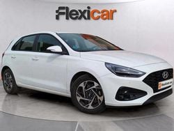 Blanco Usado 2024 Hyundai i30 Berlina | 16.490 € (Super precio)