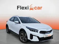Blanco Usado 2023 Kia XCeed SUV | 15.490 € (Precio justo)