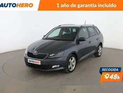 Amarillo Usado 2018 Skoda Fabia Style Familiar | 11.199 €