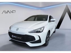 Blanco Usado 2024 MG MG3 Luxury Utilitario | 19.490 € (Precio justo)