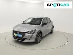 Gris Usado 2023 Peugeot e-208 Allure Utilitario | 24.500 € (Precio justo)