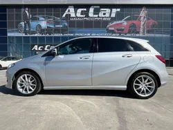 Gris Usado 2016 Mercedes B200 Monovolumen | 13.500 € (Buen precio)