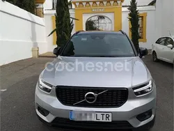 Gris / plata Usado 2019 Volvo XC40 R-Design SUV | 22.500 € (Un poco caro)