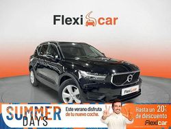 Negro Usado 2022 Volvo XC40 Momentum SUV | 25.990 € (Precio justo)