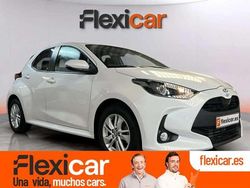 Blanco Usado 2022 Toyota Yaris Edition Utilitario | 17.490 € (Precio justo)