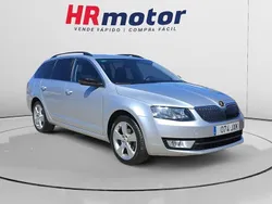 Gris Usado 2017 Skoda Octavia Ambition Familiar | 11.840 € (Precio justo)