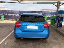 Azul Usado 2013 Mercedes A180 Urban Berlina | 12.500 € (Precio justo)