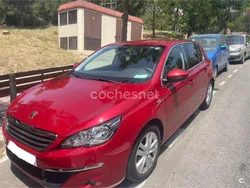 Granate Usado 2015 Peugeot 308 Active Berlina | 8900 € (Precio justo)