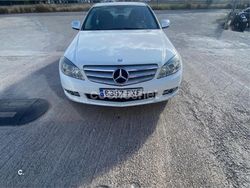 Blanco Usado 2007 Mercedes C220 Avantgarde Berlina | 8500 € (Un poco caro)