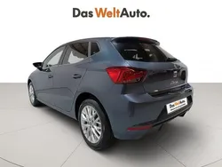 Gris Usado 2024 Seat Ibiza Berlina | 17.190 € (Precio justo)