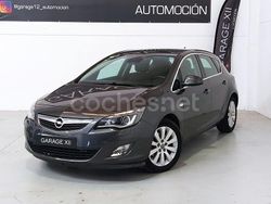 Gris / plata Usado 2012 Opel Astra Excellence Berlina | 7500 € (Precio justo)