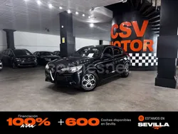 Negro Usado 2022 Alfa Romeo Stelvio Super SUV | 27.850 € (Buen precio)