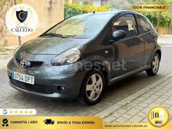 Azul Usado 2005 Toyota Aygo Utilitario | 4999 € (Un poco caro)