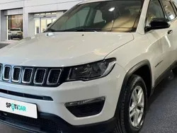 Rojo Usado 2019 Jeep Compass Sport SUV | 16.500 € (Precio justo)