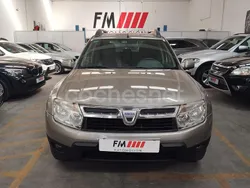 Gris / plata Usado 2010 Dacia Duster Ambiance SUV | 7499 € (Un poco caro)