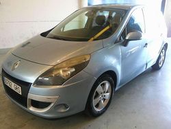 Azul Usado 2009 Renault Scénic III Dynamique Monovolumen | 3490 € (Precio justo)