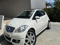 Blanco Usado 2011 Mercedes A200 Avantgarde Monovolumen | 11.250 € (Caro)