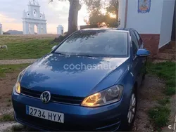 Azul Usado 2014 VW Golf VII Advance Berlina | 10.200 € (Precio justo)