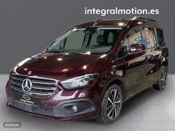 Rojo Usado 2022 Mercedes T180 Monovolumen | 28.900 € (Caro)