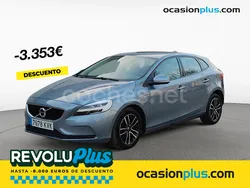 Azul Usado 2019 Volvo V40 Momentum Familiar | 17.750 € (Precio justo)