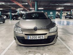 Beige Usado 2011 Renault Mégane GrandTour Dynamique Familiar | 3990 € (Precio justo)