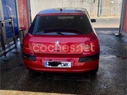 Rojo Usado 2003 Peugeot 307 Berlina | 3500 € (Un poco caro)