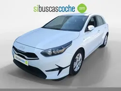 Blanco Usado 2022 Kia Ceed | 17.990 € (Precio justo)
