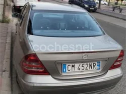 Beige Usado 2002 Mercedes C220 Avantgarde Berlina | 3500 € (Precio justo)