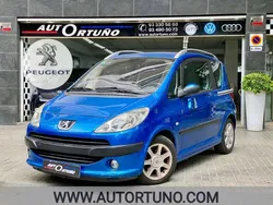 Azul Usado 2006 Peugeot 1007 Utilitario | 4995 € (Un poco caro)
